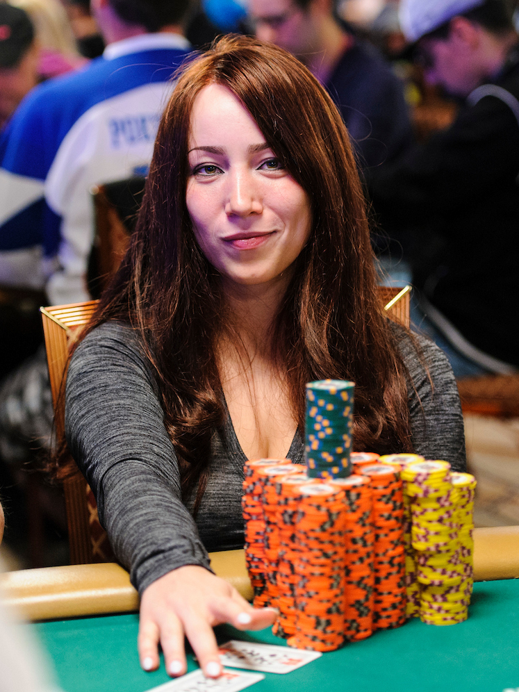 https://www.reddit.com/r/poker/comments/1t9o2bl/is_this_what_a_winning_poker_player_looks_like/ - KK翻前全下被A5o猎杀?揭秘顶级牌手最致命的3大陷阱