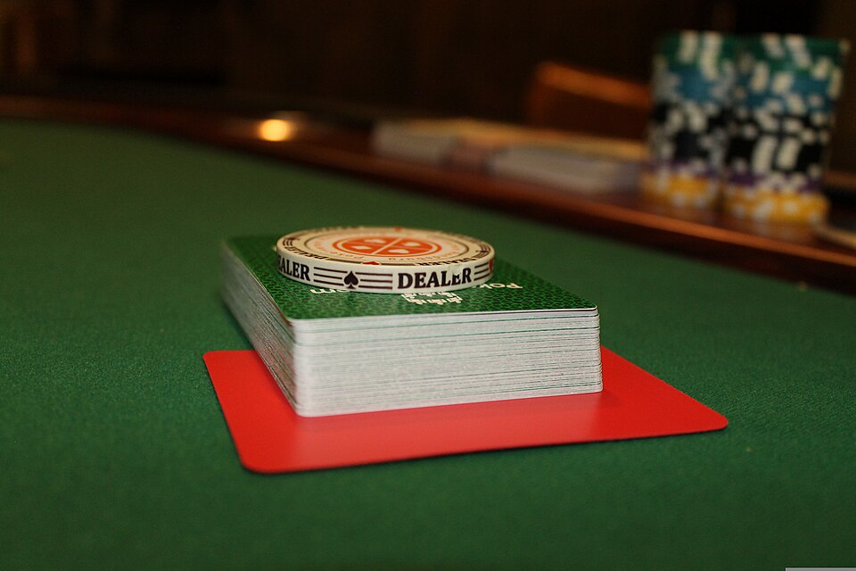 Tom Dwan高光时刻与低谷 - Tom Dwan：从高光时刻到低谷，他是如何血洗高额桌又跌落神坛的？